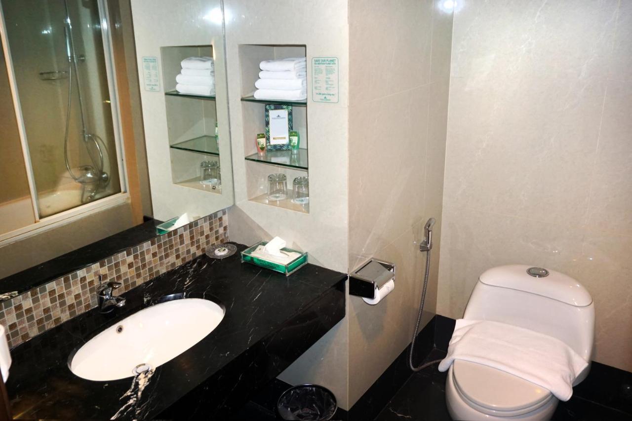 Emerald Garden International Hotel Медан Экстерьер фото