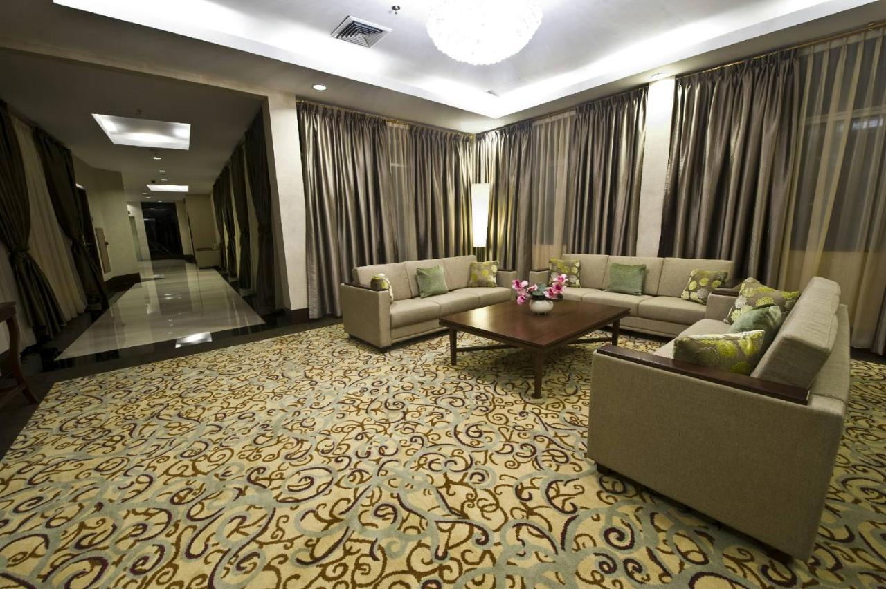 Emerald Garden International Hotel Медан Экстерьер фото