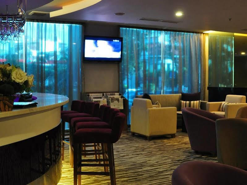 Emerald Garden International Hotel Медан Экстерьер фото